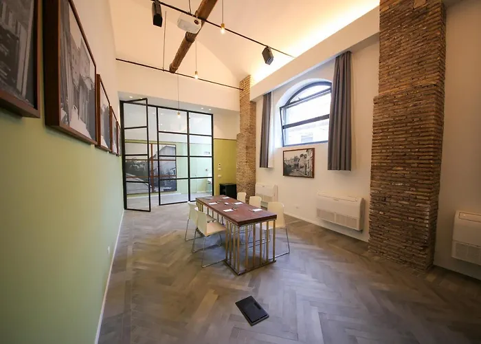Old Town Trastevere Отель Рим